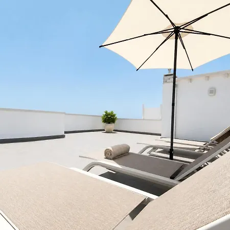 Ocean View Penthouse - By Az *